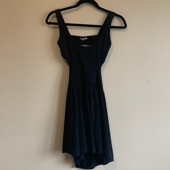 Brandy Melville open-back mini dress - Picture 1 of 5